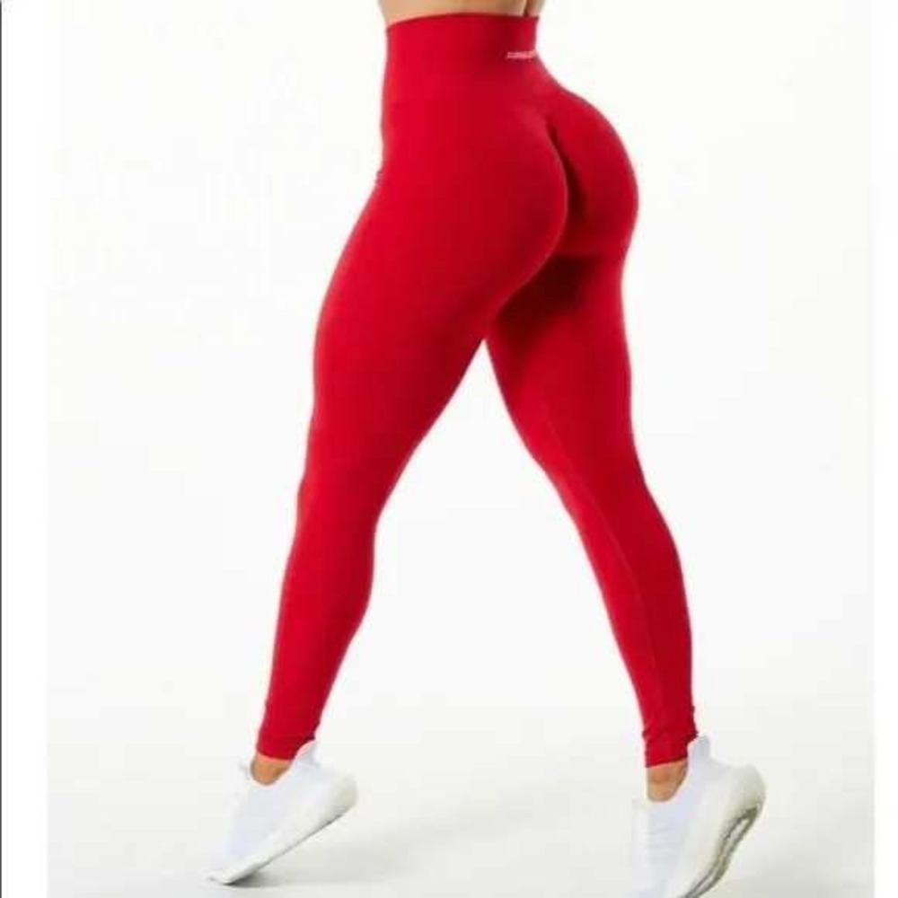 Alphalete‎ Amplify Seamless High Waisted Scrunch Leggings Red Womens Small